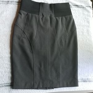 BUNDLE OF TWO WORTHINGTON SKIRT SZ 6